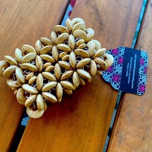 NWT Wood Beaded Aloha Flower Cuff Stretch Bracelet